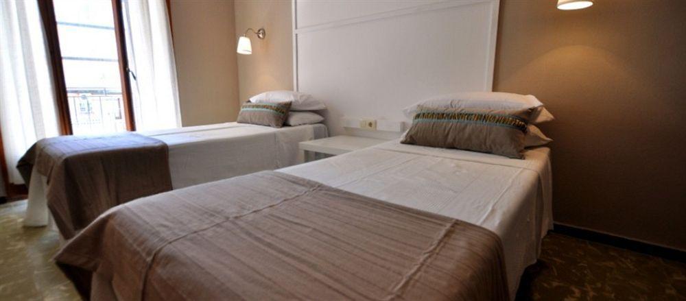 Guest house Horta Rosell 2*